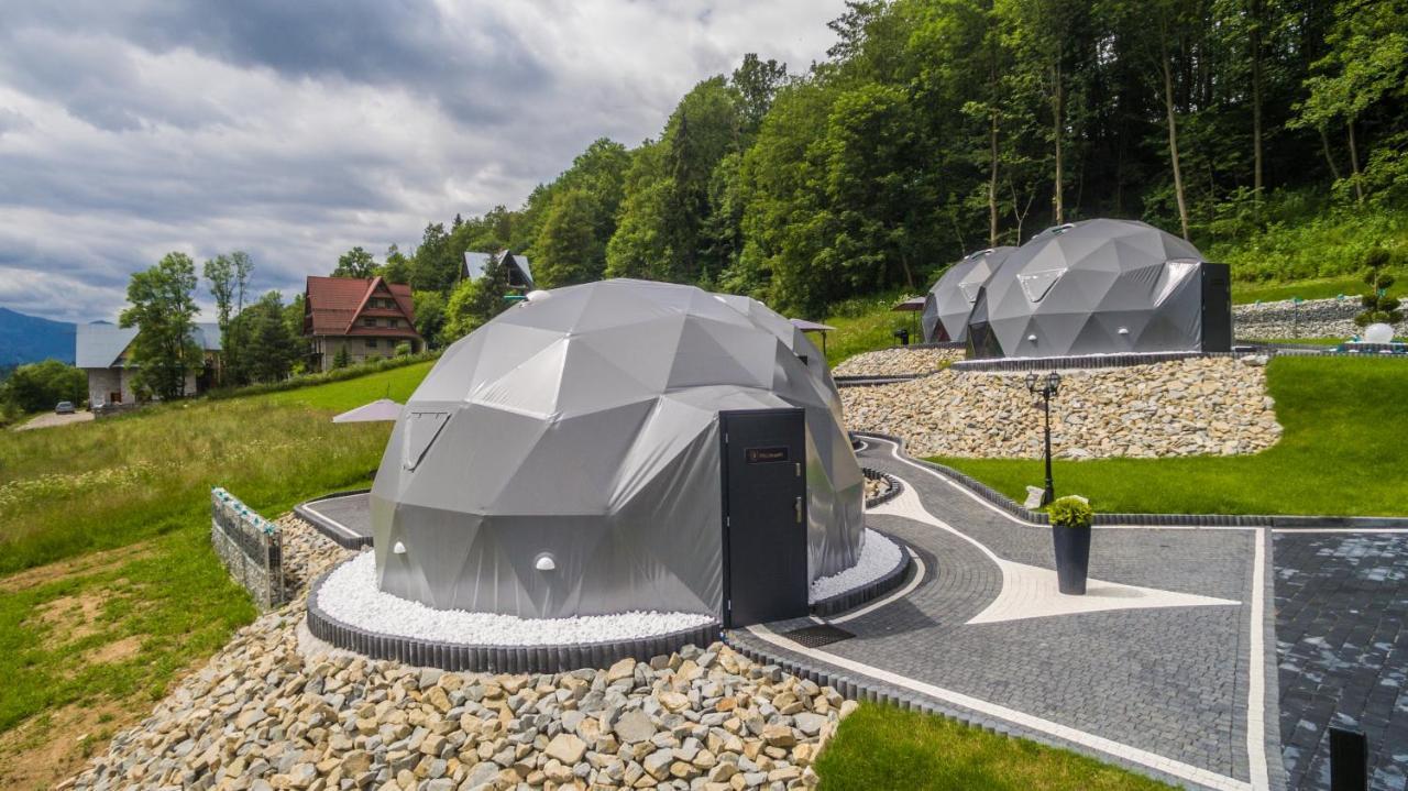 Отель Glamp Royal Бялы-Дунаец Экстерьер фото