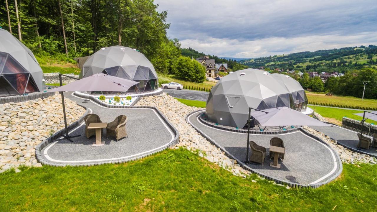 Отель Glamp Royal Бялы-Дунаец Экстерьер фото